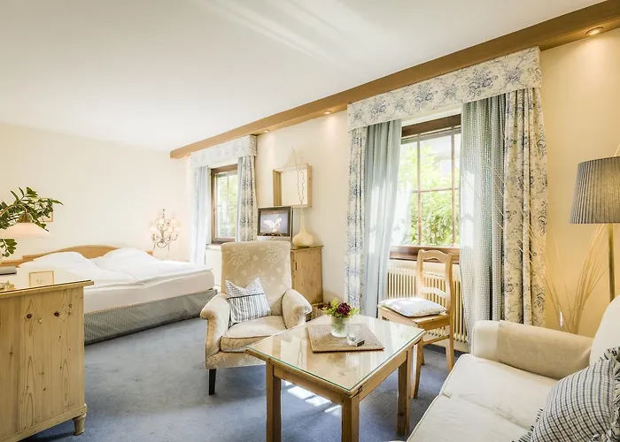 Hotel Landhaus Bacher 4*